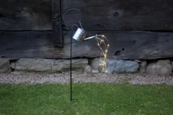DEW DROP WATER CAN Solcellsdekoration 80cm 28LED Zink IP44