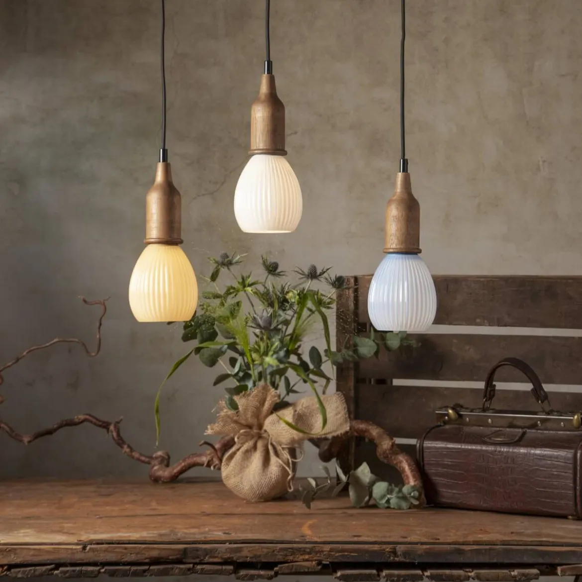 E27 DREAM Decoled 3.5W 3000K 210lm Beige LED-Lampa