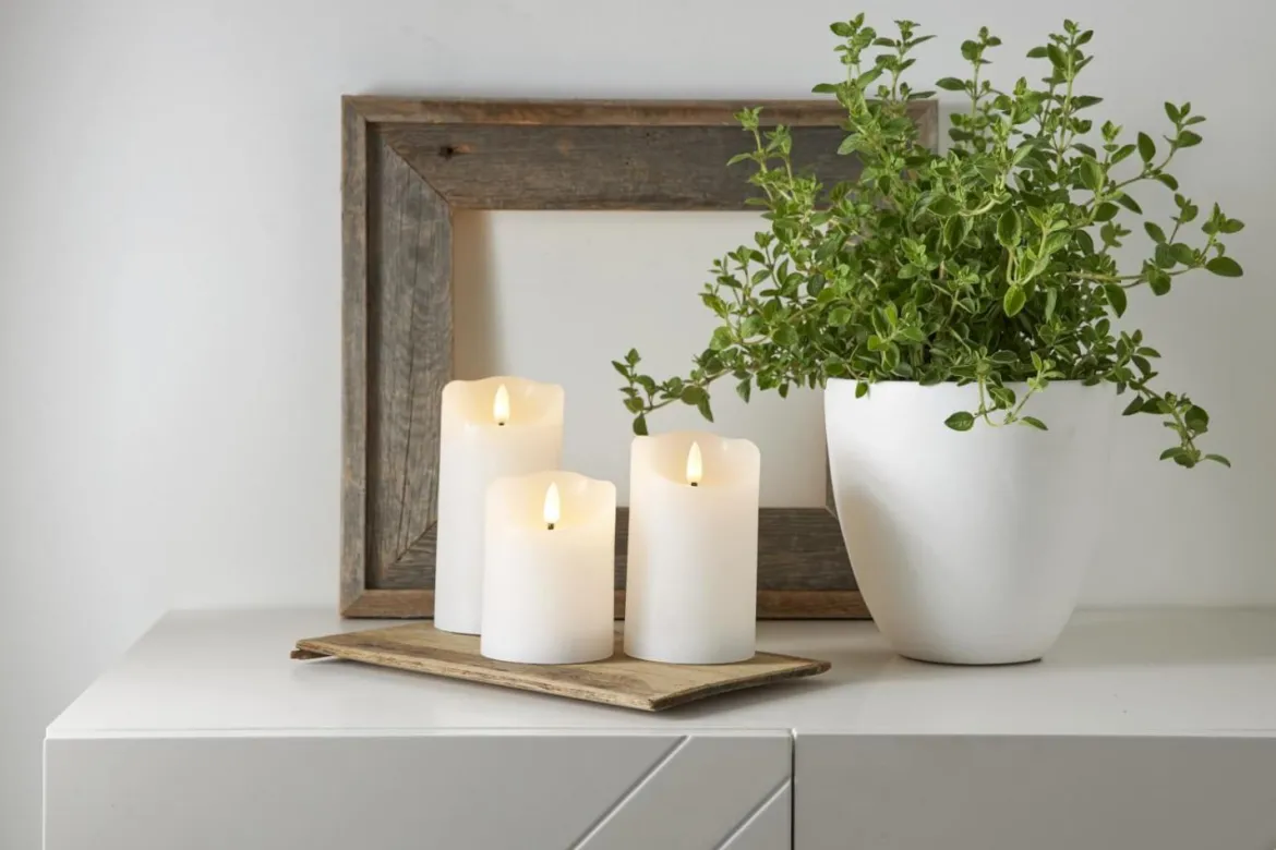 FLAMME RUSTIC LED-Blockljus 12,5cm Vit