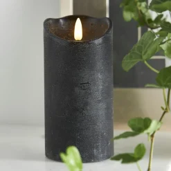 FLAMME RUSTIC LED-Blockljus 15cm Svart