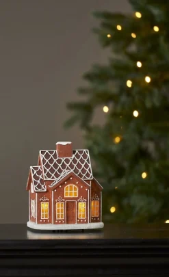 GINGERVILLE Panorama Pepparkakshus Batteri 16cm